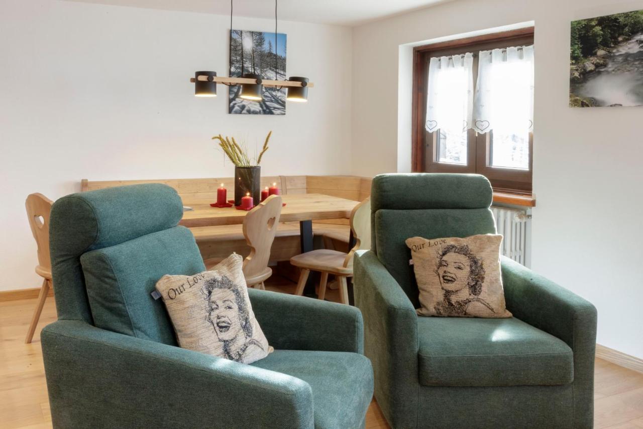 Hellochalet - Maison Mont Fleury- Newly Refurbished 50 Mt Center And Ski Bus Stop Valtournenche Eksteriør bilde